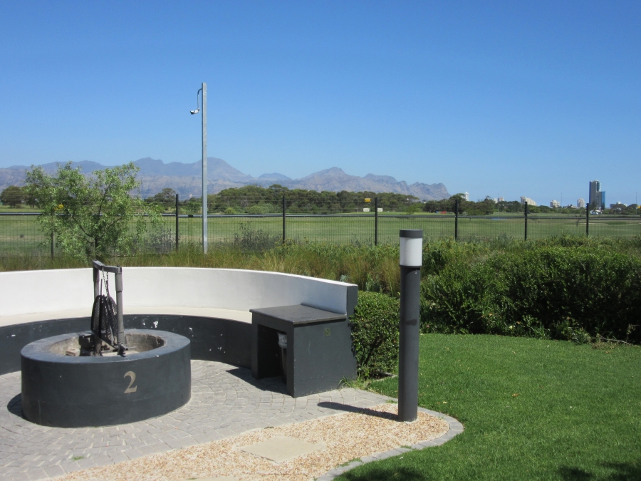 To Let 3 Bedroom Property for Rent in De Velde Western Cape